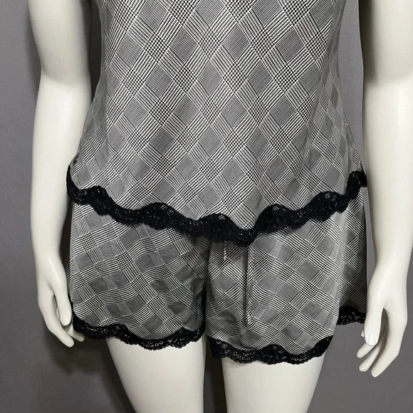 SOLD❌❌❌Lauren Ralph Lauren Houndstooth Satin 2 Pc Short Pajama Set Sz-Large - Picture 6 of 11